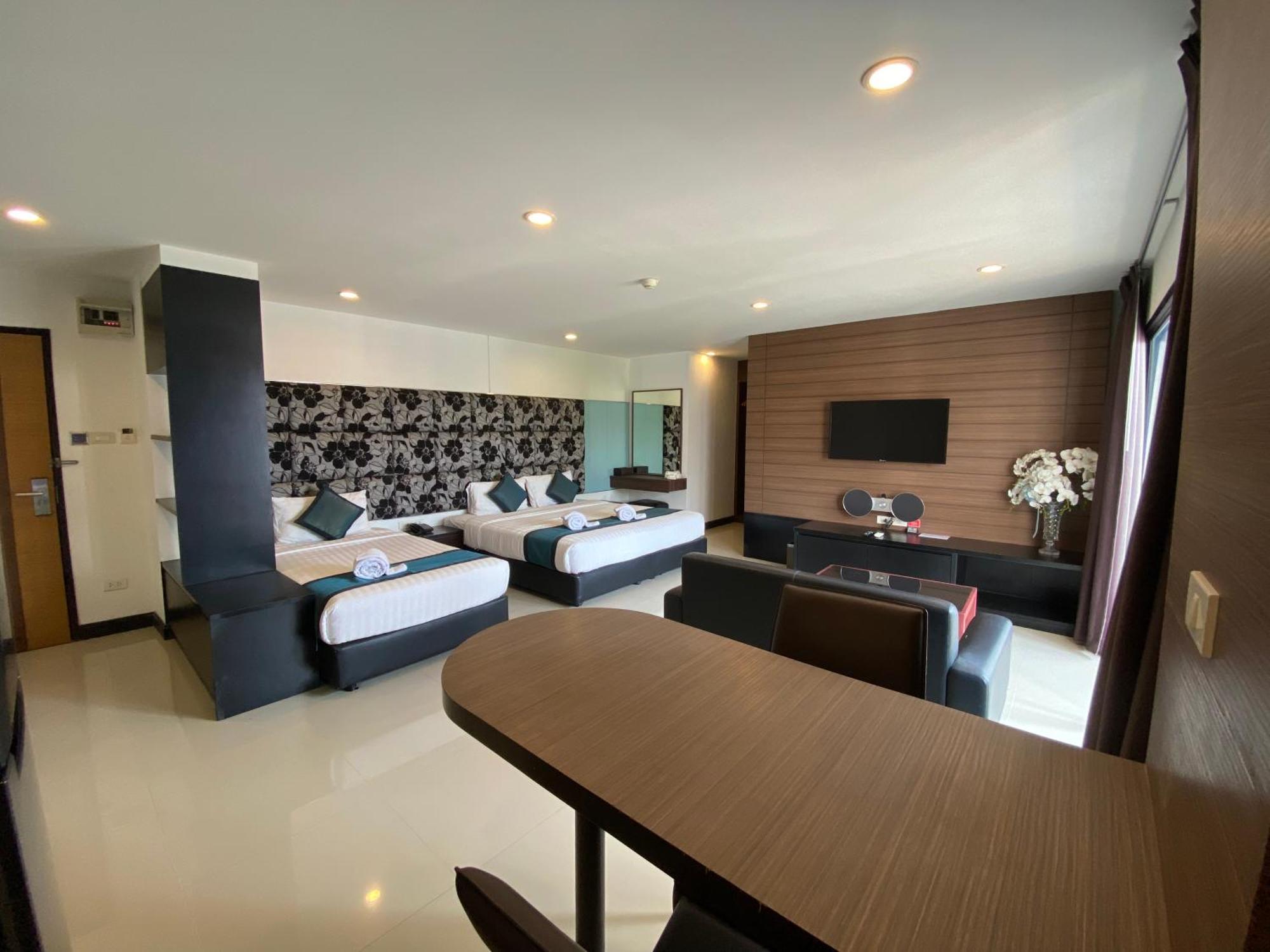 Le Vernissage By Goad Avadhess Hospitality Pattaya Buitenkant foto