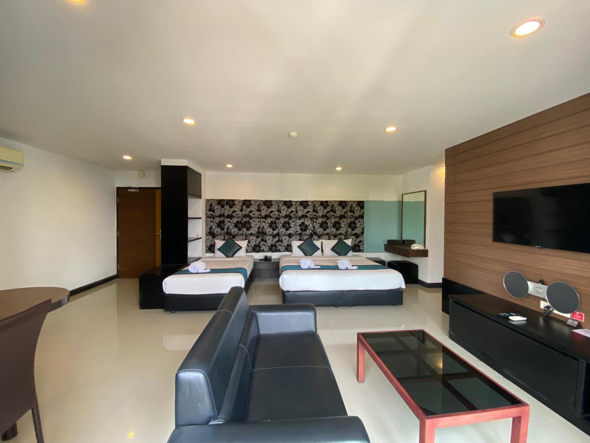 Le Vernissage By Goad Avadhess Hospitality Pattaya Buitenkant foto